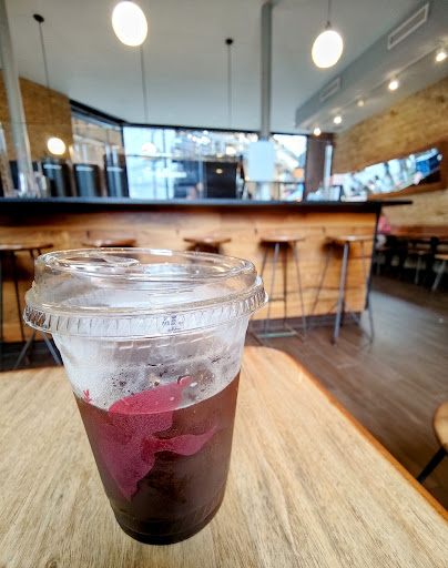 Coffee Shop «La Colombe Coffee Roasters», reviews and photos, 1552 N Damen Ave, Chicago, IL 60622, USA