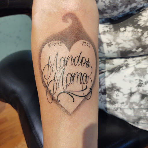 Tattoo Shop «Spellbound Electric Tattoos», reviews and photos, 201 N Santa Fe Ave, Pueblo, CO 81003, USA