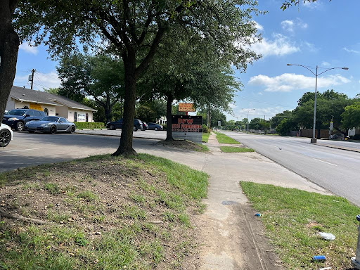 Used Car Dealer «DFW AUTO FINANCING LLC», reviews and photos, 10845 Ferguson Rd, Dallas, TX 75228, USA