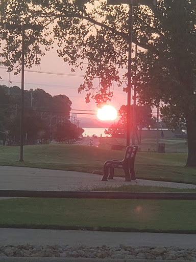 Golf Club «Lake Park Executive 9 Golf Club», reviews and photos, 102 Lake Park Rd, Lewisville, TX 75057, USA