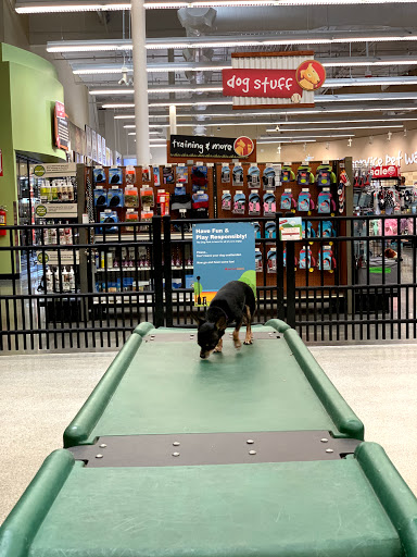 Pet Supply Store «Pet Food Express», reviews and photos, 4220 Long Beach Blvd, Long Beach, CA 90807, USA