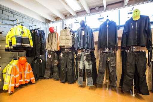 De Tijd Bedrijfskleding- Dé winkel voor bedrijfskleding en werkschoenen in Den Haag