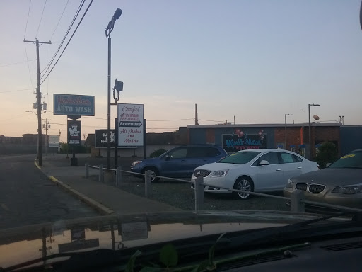 Minit Man Auto Wash en New Bedford
