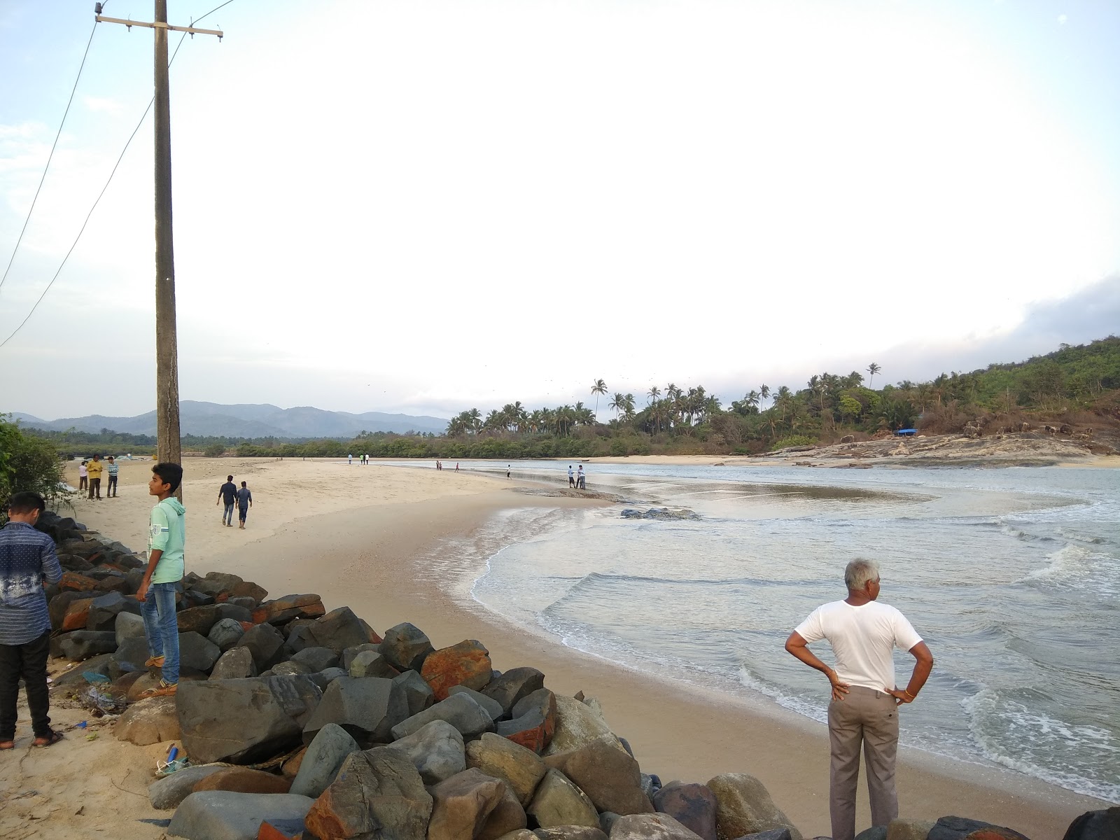 Keni Beach的照片 带有宽敞的海湾