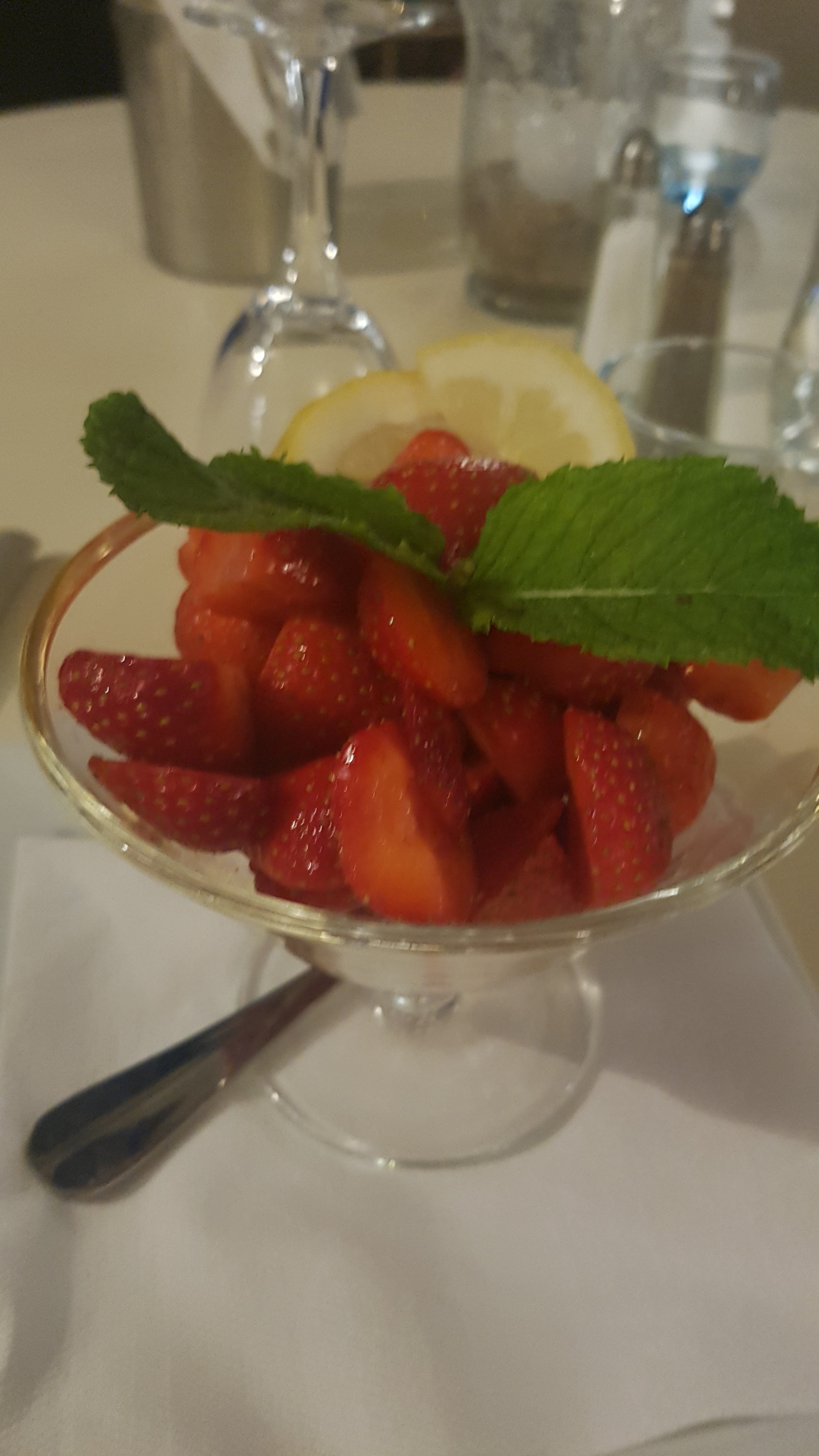 Photo n° 4 de l'avis de Alex.r fait le 30/05/2019 à 20:17