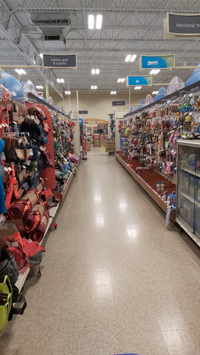 Pet Supply Store «PetSmart», reviews and photos, 1921 Gulf Fwy S, Dickinson, TX 77539, USA