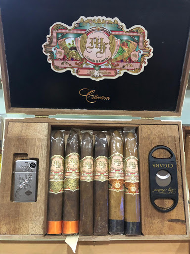 Cigar Shop «Hoboken Smoke Shop», reviews and photos, 614 Washington St, Hoboken, NJ 07030, USA