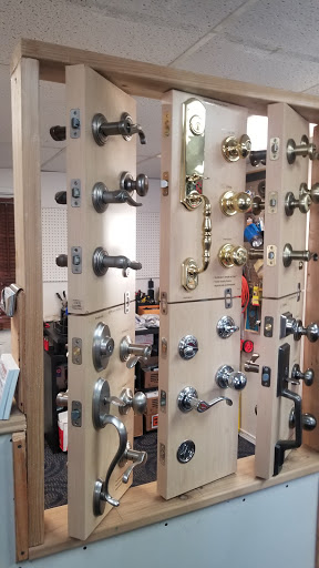 Locksmith «Advantage Locksmith Portland», reviews and photos, 8104 SW Durham Rd, Portland, OR 97224, USA