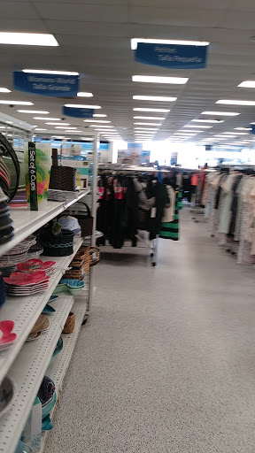 Clothing Store «Ross Dress for Less», reviews and photos, 4404 Dallas Fort Worth Turnpike, Dallas, TX 75211, USA