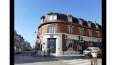 Banque LCL Banque et assurance 10100 Romilly-sur-Seine