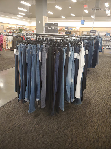 Department Store «Nordstrom Rack North Point MarketCenter», reviews and photos, 6200 North Point Pkwy, Alpharetta, GA 30022, USA