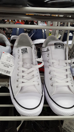 Clothing Store «Burlington Coat Factory», reviews and photos, 13550 Whittier Blvd, Whittier, CA 90605, USA