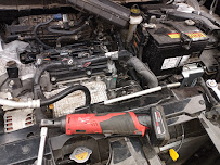 RIGHT AUTO REPAIR BODY FRAME + - Photo 7 - Car repair in Dallas, TX, Irving