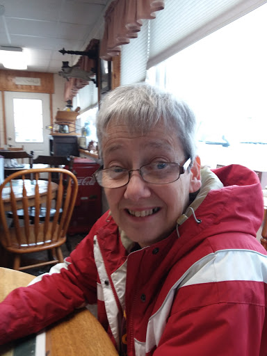 Coffee Shop «Wabash Coffee House & Antiques», reviews and photos, 101 N Main St, Hutsonville, IL 62433, USA