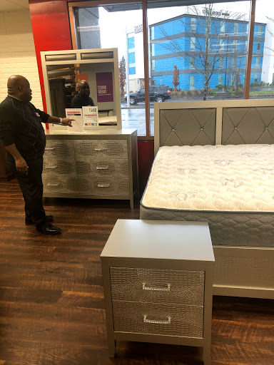 Home Goods Store «Discount Direct», reviews and photos, 375 Corporate Dr S, Tukwila, WA 98188, USA