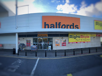 Halfords - Tallaght (Dublin)