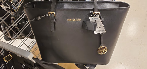 Department Store «Marshalls», reviews and photos, 3434 W Illinois Ave #500, Dallas, TX 75211, USA