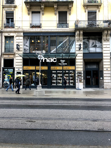 Fnac Genève Rive - Genf