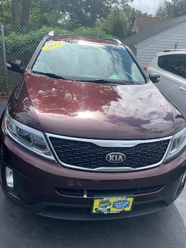 Used Car Dealer «Hot Wheels Auto Sales LLC», reviews and photos, 367 Oakland St, Manchester, CT 06042, USA