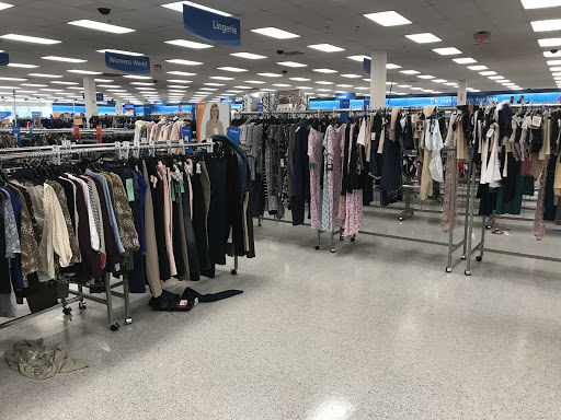 Clothing Store «Ross Dress for Less», reviews and photos, 2420 Chemical Rd, Plymouth Meeting, PA 19462, USA