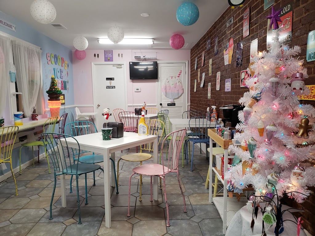 Scoops York, SC 29745 Menu, Reviews, Hours & Contact