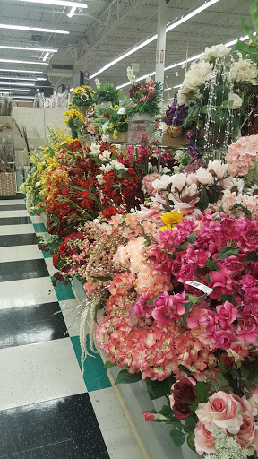 Craft Store «Michaels», reviews and photos, 540 Frandor Ave, Lansing, MI 48912, USA