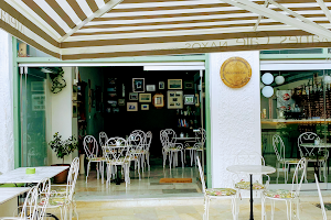 Melanes Cafe image