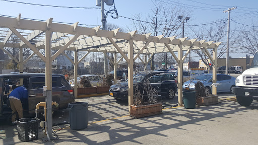 Car Wash «Wellwood Car Wash», reviews and photos, 990 Wellwood Ave, Lindenhurst, NY 11757, USA