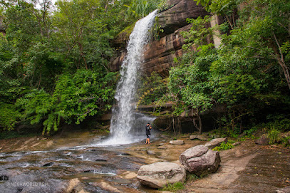 น้ำตกสร้อยสวรรค์ Soi Sawan Waterfall