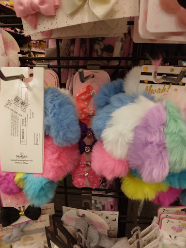 Clothing Store «Citi Trends», reviews and photos, 2716 Brice Rd, Reynoldsburg, OH 43068, USA