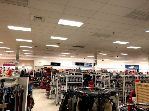 Department Store «Marshalls», reviews and photos, 655 Broadway, Saugus, MA 01906, USA