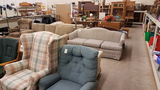 Thrift Store «St Vincent De Paul Thrift Store», reviews and photos, 2811 Pioneer Ave, Rice Lake, WI 54868, USA