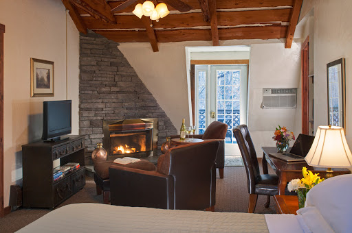 Bed & Breakfast «Inn at Lake Joseph», reviews and photos, 162 St Josephs Rd, Forestburgh, NY 12777, USA