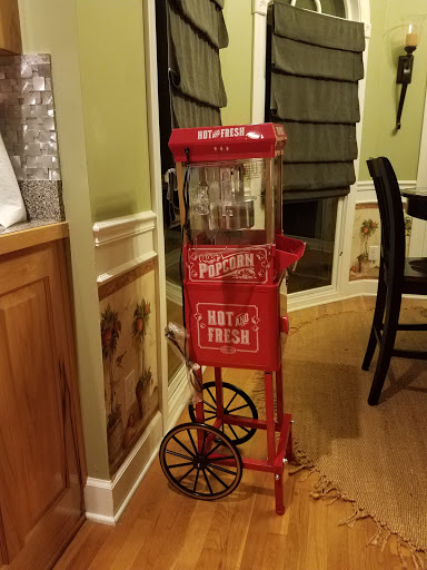 Discount Store «Bargain Hunt», reviews and photos, 5305 Hickory Hollow Pkwy, Antioch, TN 37013, USA