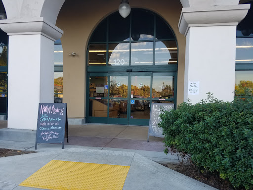 Unleashed by Petco, 515 El Camino Real #120, Menlo Park, CA 94025, USA, 