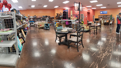 Thrift Store «Goodwill Store and Donation Station», reviews and photos, 10647 Culebra Rd, San Antonio, TX 78251, USA