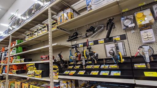 Hardware Store «Harbor Freight Tools», reviews and photos, 6808 W Greenfield Ave, West Allis, WI 53214, USA