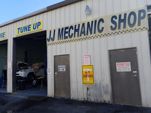 Auto Repair Shop «J & J Mechanic Shop», reviews and photos, 11461 S Orange Blossom Trail, Orlando, FL 32837, USA