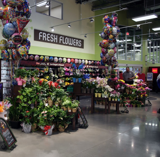 Grocery Store «Kroger», reviews and photos, 120 S Memorial Dr, New Castle, IN 47362, USA