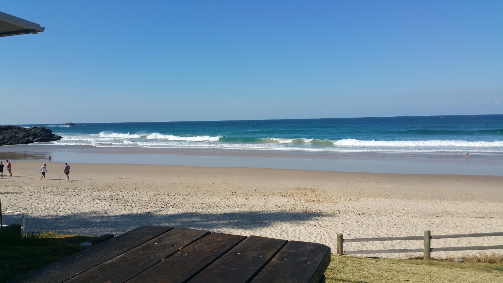 Flynns Beach photo #8