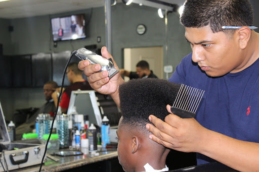 Barber Shop «sharp stylez barbershop», reviews and photos, 3334 Broadway Blvd #414, Garland, TX 75043, USA