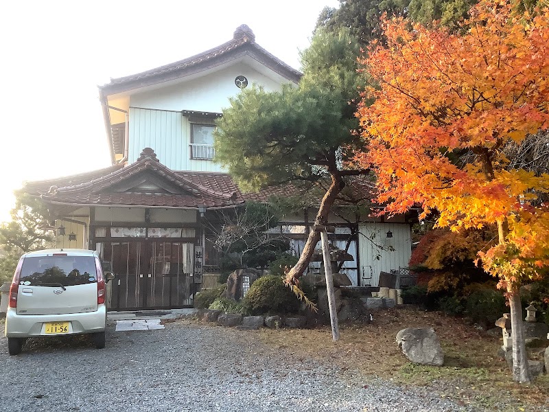 平八幡神社 社務所