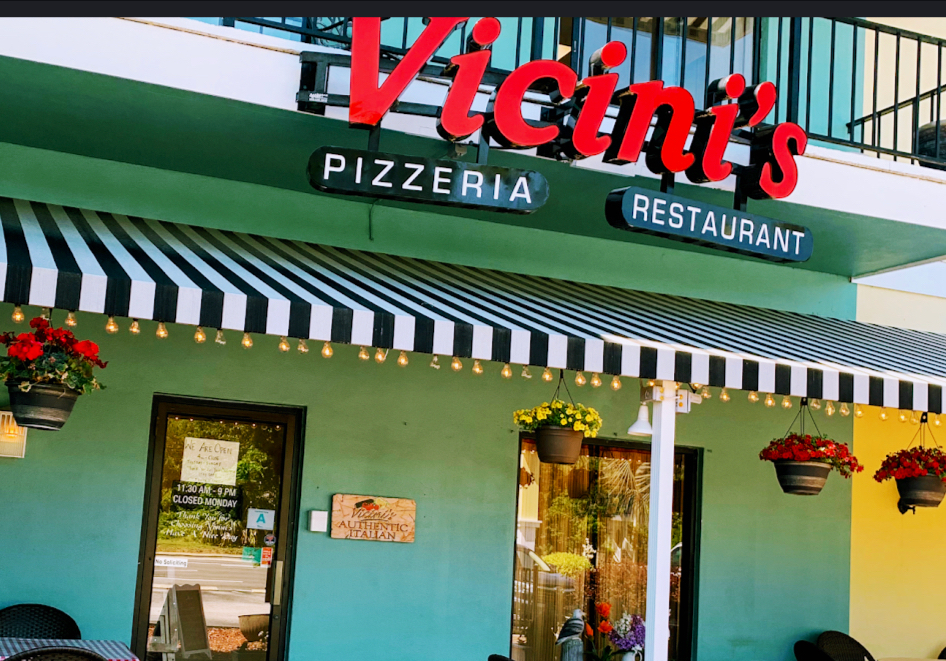 Vicini's Italian Restaurant And Pizzeria 29577