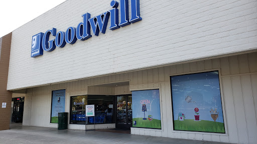 Thrift Store «Goodwill», reviews and photos