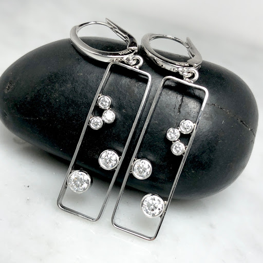 Jewelry Store «Made Jewelry Boutique and Studio», reviews and photos, 512 Penn Ave, West Reading, PA 19611, USA