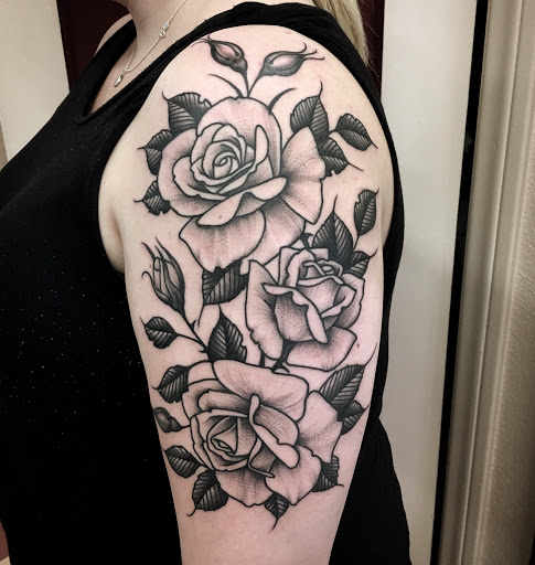 Tattoo Shop «Classic Tattoo Parlor», reviews and photos, 521 N Harbor Blvd, Fullerton, CA 92832, USA