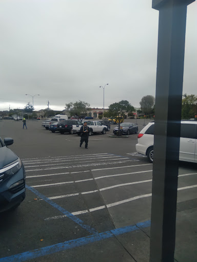 Grocery Store «Safeway», reviews and photos, 600 F St, Arcata, CA 95521, USA