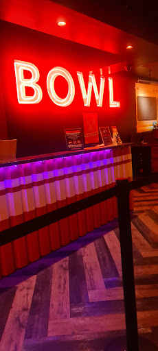 Bowling Alley «Bowlero Naperville», reviews and photos, 1515 Aurora Ave, Naperville, IL 60540, USA