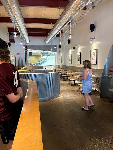 Mexican Restaurant «Chipotle Mexican Grill», reviews and photos, 201 S Clinton St #112, Iowa City, IA 52240, USA