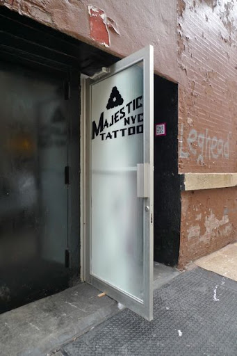 Tattoo Shop «Majestic Tattoo NYC», reviews and photos, 1086 Broadway, Brooklyn, NY 11221, USA